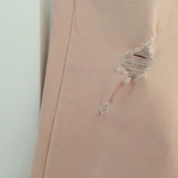 Like New Pink Skinny Jeans - Picture 7 of 12